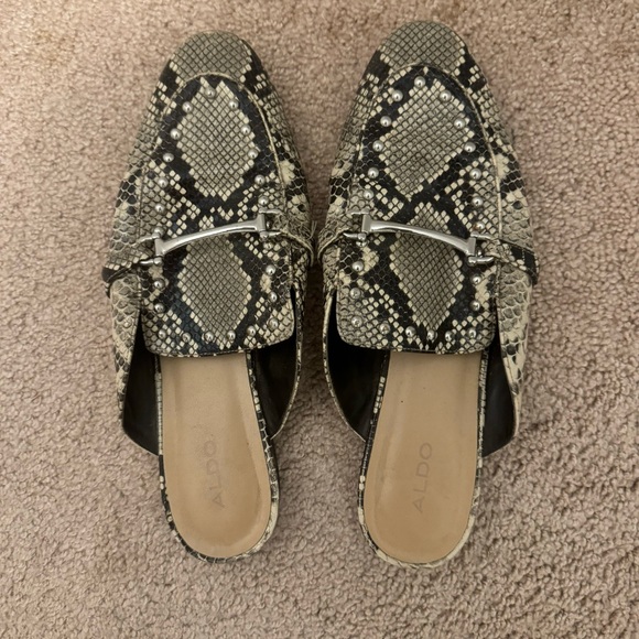 ALDO snakeskin mule flats - Picture 1 of 2